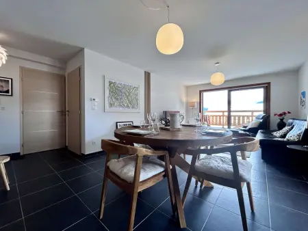 Appartement lumineux 2 chambres avec terrasse et garage privé à Briançon - Photo 18