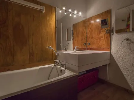 Valmorel: 2 Pièces au Pied des Pistes, Balcon, Cuisine équipée - Photo 4