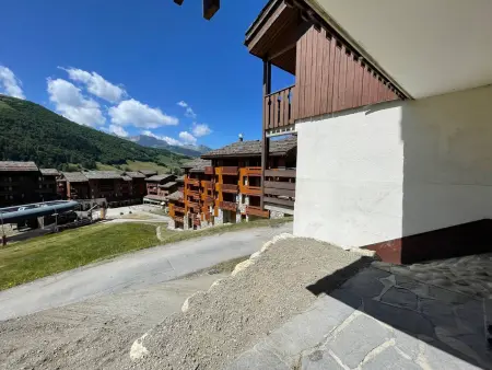 Valmorel: 2 Pièces au Pied des Pistes, Balcon, Cuisine équipée - Photo 10