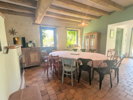 Deux maisons berrichonnes avec jardin privatif et cour partagée, idéale pour les groupes - Photo 7