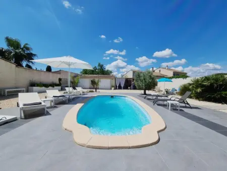 Parasar, Superbe villa avec piscine privé et coin relax - Photo 1