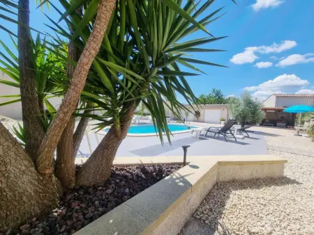 Parasar, Superbe villa avec piscine privé et coin relax - Photo 8