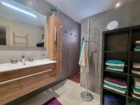 Parasar, Superbe villa avec piscine privé et coin relax - Photo 17