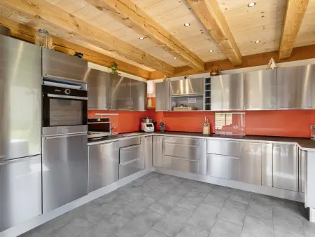 Chalet mitoyen lumineux avec espace bien-être et salle de jeux, Le Monêtier-les-Bains - Photo 4