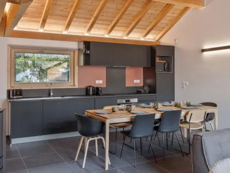 Appartement spacieux à Monêtier-les-Bains avec parking et terrasse - Photo 3
