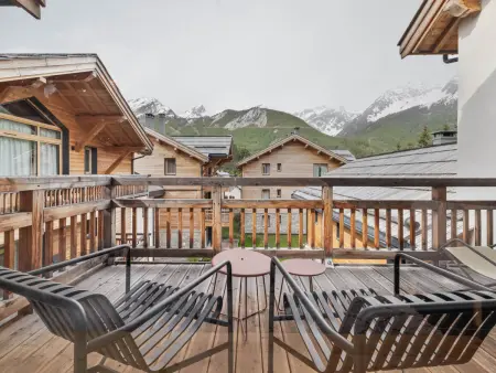 Appartement spacieux à Monêtier-les-Bains avec parking et terrasse - Photo 4