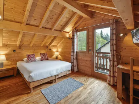 Chalet lumineux proche du centre village avec espace détente - Photo 8