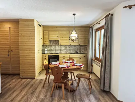 Toissa A13, Appartement 2 personnes à Savognin - Photo 2