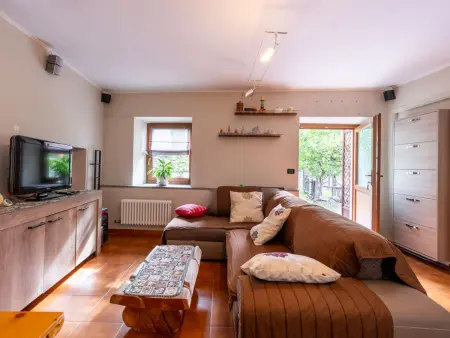 Le nid d'Alessandro, Maison 5 personnes à Fenis - Photo 4