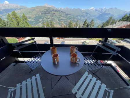 Charmant T2 6 pers avec balcon à 200m des pistes - Photo 12