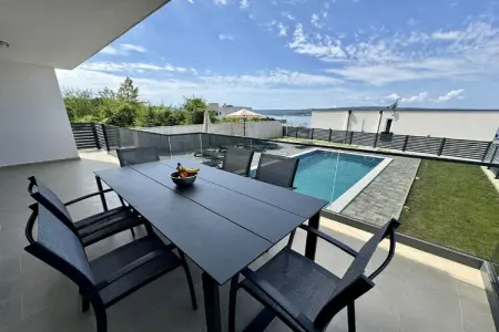 Villa Heavenly Beauty, Villa moderne avec piscine et terrasse sur le toit - Photo 1