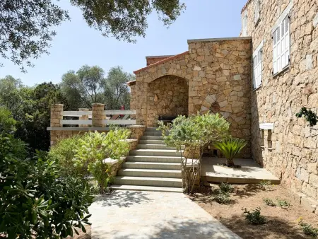 Villa spacieuse proche plage, piscine, clim, WiFi, jusqu'à 10 pers. - Photo 2