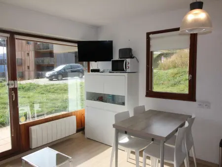 Appartement rénové 2 pièces, 4 couchages, au pied des pistes à Auris - Photo 2