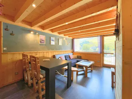 Duplex en bois aux Ménuires, 3 chambres, parking, 6 pers - Photo 1