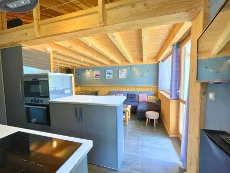 Duplex en bois aux Ménuires, 3 chambres, parking, 6 pers - Photo 3