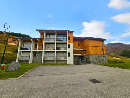 Duplex en bois aux Ménuires, 3 chambres, parking, 6 pers - Photo 17