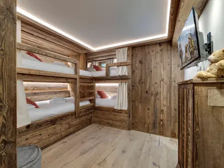 Chalet skis aux pieds avec piscine et sauna à Val-d'Isère - Photo 6