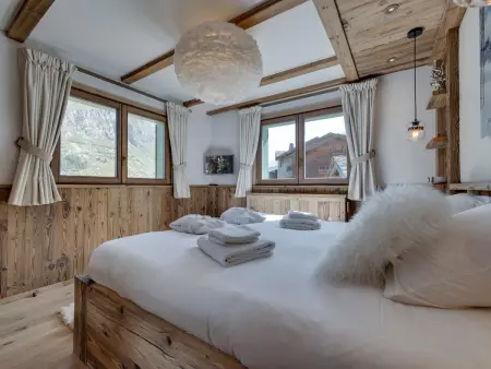 Chalet skis aux pieds avec piscine et sauna à Val-d'Isère - Photo 8