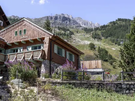Chalet skis aux pieds avec piscine et sauna à Val-d'Isère - Photo 16