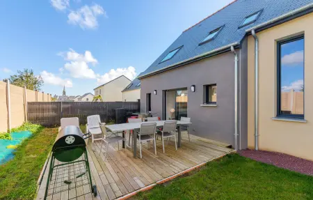 Maison 10 personnes à Saint Méloir des Ondes - Photo 1