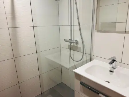 Appartement neuf avec terrasse sud, parking privatif, 3 pièces, 6 pers - Photo 6