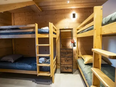Chalet spacieux 12 pers, 5 chambres, parking, Appartement 12 personnes à Châtel - Photo 18