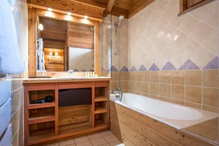 Chalet Lièvre Blanc, Chalet au Village avec Bars et Boutiques - Photo 17