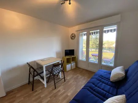 T2 près des Thermes du Connétable avec balcon et Wi-Fi - Photo 3