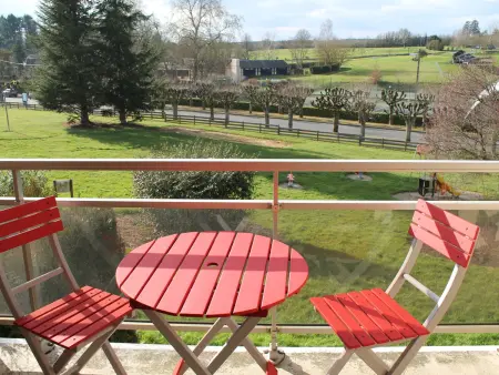 T2 près des Thermes du Connétable avec balcon et Wi-Fi - Photo 5