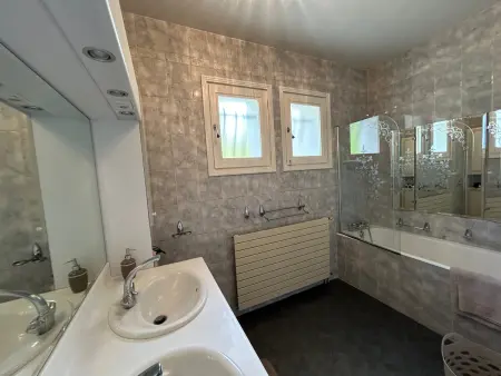 Appartement T3 centre-ville avec jardin et climatisation - Photo 13