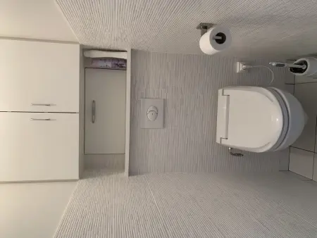 Appartement tout confort avec WIFI, lave-linge et lave-vaisselle - Photo 17