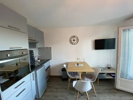 Charmant T2 avec terrasse proche des Thermes du Connétable, Wi-Fi, lave-vaisselle - Photo 1