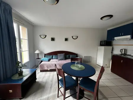 Appartement T2 près des Thermes avec piscine et WIFI - Photo 3