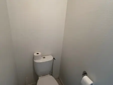 Appartement T2 près des Thermes avec piscine et WIFI - Photo 9