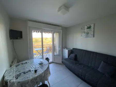 T2 avec Terrasse à 100m des Thermes, WI-FI, Appartement 3 personnes à La Roche Posay - Photo 1