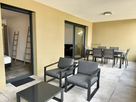 T2 moderne proche centre, climatisé avec parking, vue mer - Photo 10