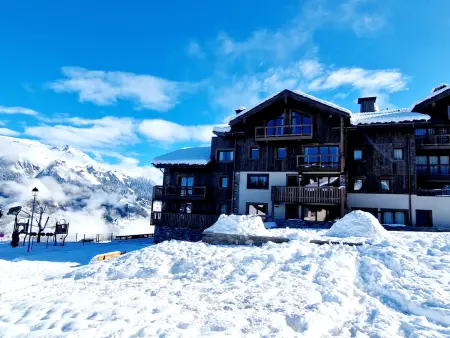 Superbe T4 à Plagne Montalbert avec Cheminée, WIFI, Parking & Terrasse - Photo 13