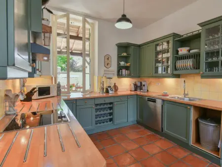 Gite Le Presbytère, Grande maison avec piscine près de la rivière - Photo 20