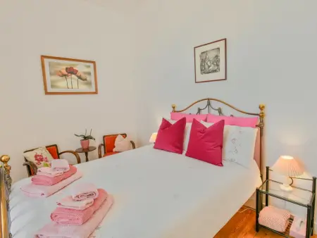 Gite Le Presbytère, Grande maison avec piscine près de la rivière - Photo 33