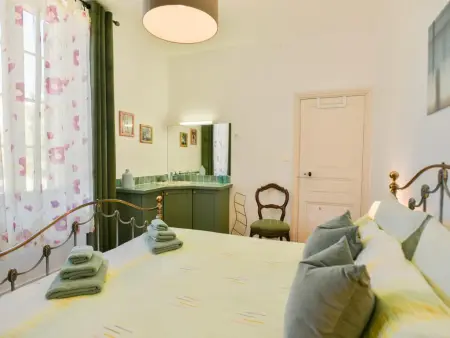 Gite Le Presbytère, Grande maison avec piscine près de la rivière - Photo 37