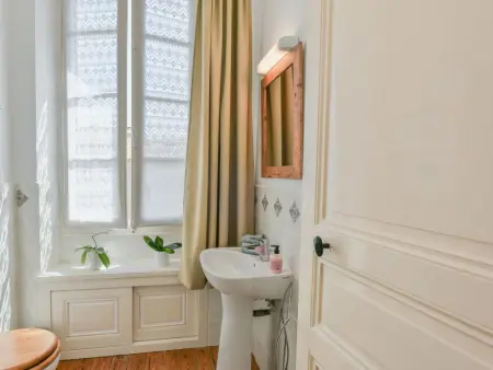 Gite Le Presbytère, Grande maison avec piscine près de la rivière - Photo 54