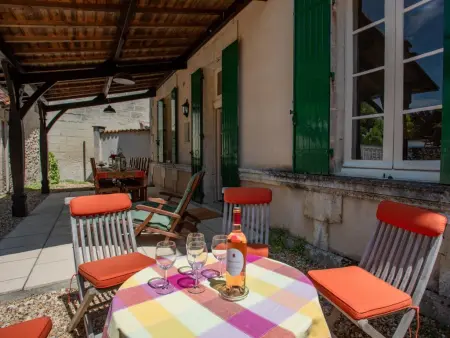 Gite Le Presbytère, Grande maison avec piscine près de la rivière - Photo 64