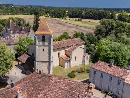 Gite Le Presbytère, Grande maison avec piscine près de la rivière - Photo 82