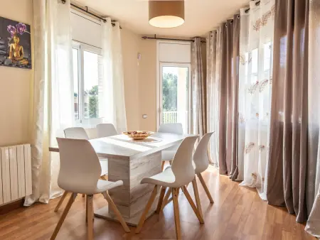 Maison Sérénité: Nature, Jacuzzi & Parking à Cubelles - Photo 7