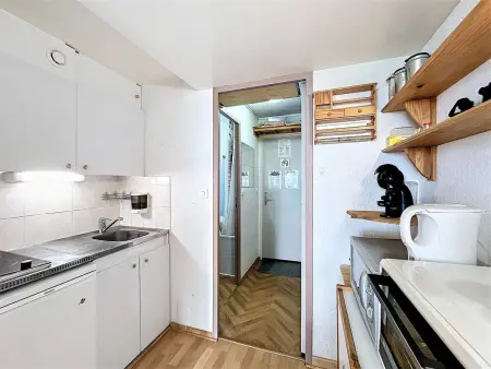 Studio Confortable Skis aux Pieds 4 Pers Balcon, Appartement 4 personnes à Le Corbier - Photo 9