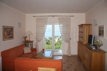Villa Alegria Cavtat - Two Bedroom Apartment with Balcony and Sea View (Apartment B), Villa Alegria Cavtat - Two Bedroom Apartment with Balcony and Sea View (Apartment B) - Photo 1
