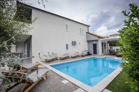 Apartment Villa Andelka- Three Bedroom Apartment with Swimming Pool, Apartment Villa Andelka with Swimming Pool - Photo 33