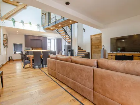 Maison de Charme avec Terrasse, Barbecue, Animaux Acceptés et Parking Privé - Photo 3