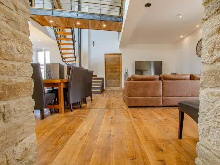 Maison de Charme avec Terrasse, Barbecue, Animaux Acceptés et Parking Privé - Photo 6