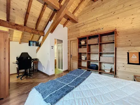Chalet 4* chaleureux près des pistes avec parking et wifi pour 14 pers - Photo 8